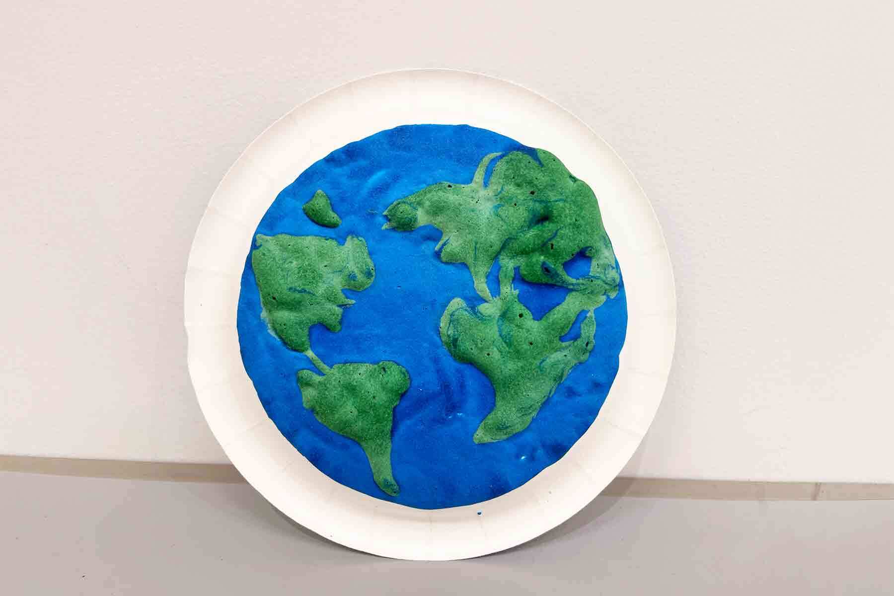 Drop-In Art: Puffy Paint Planets