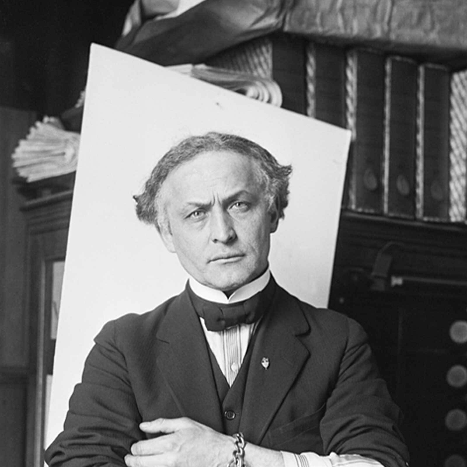 Harry Houdini portrait