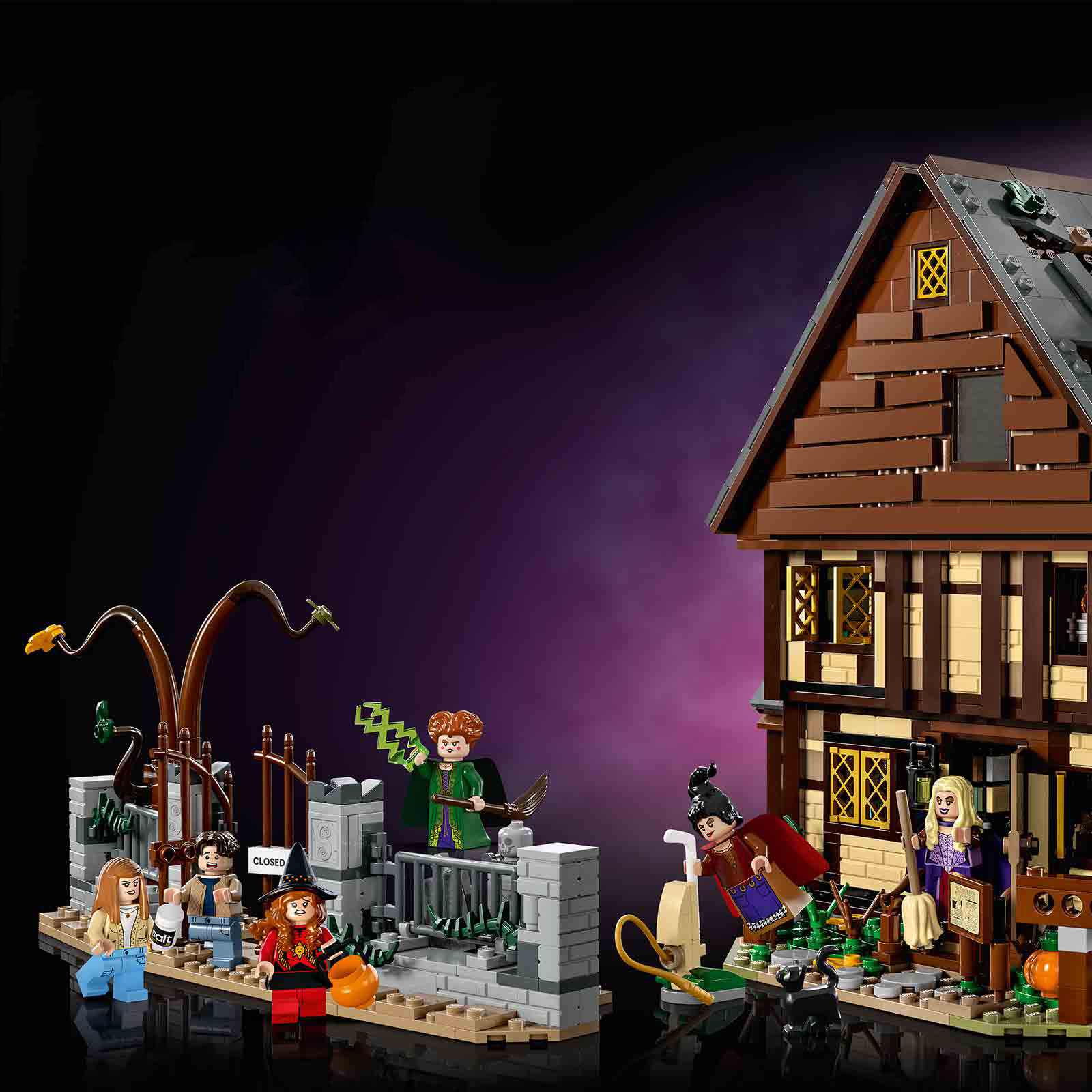 Ev Hocus Pocus Artist Brick Box 1600 Split Hero2