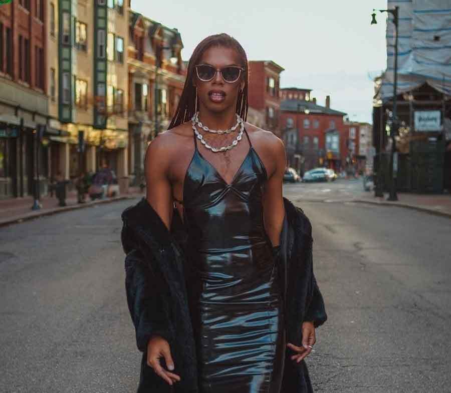 Arabella LaDessé