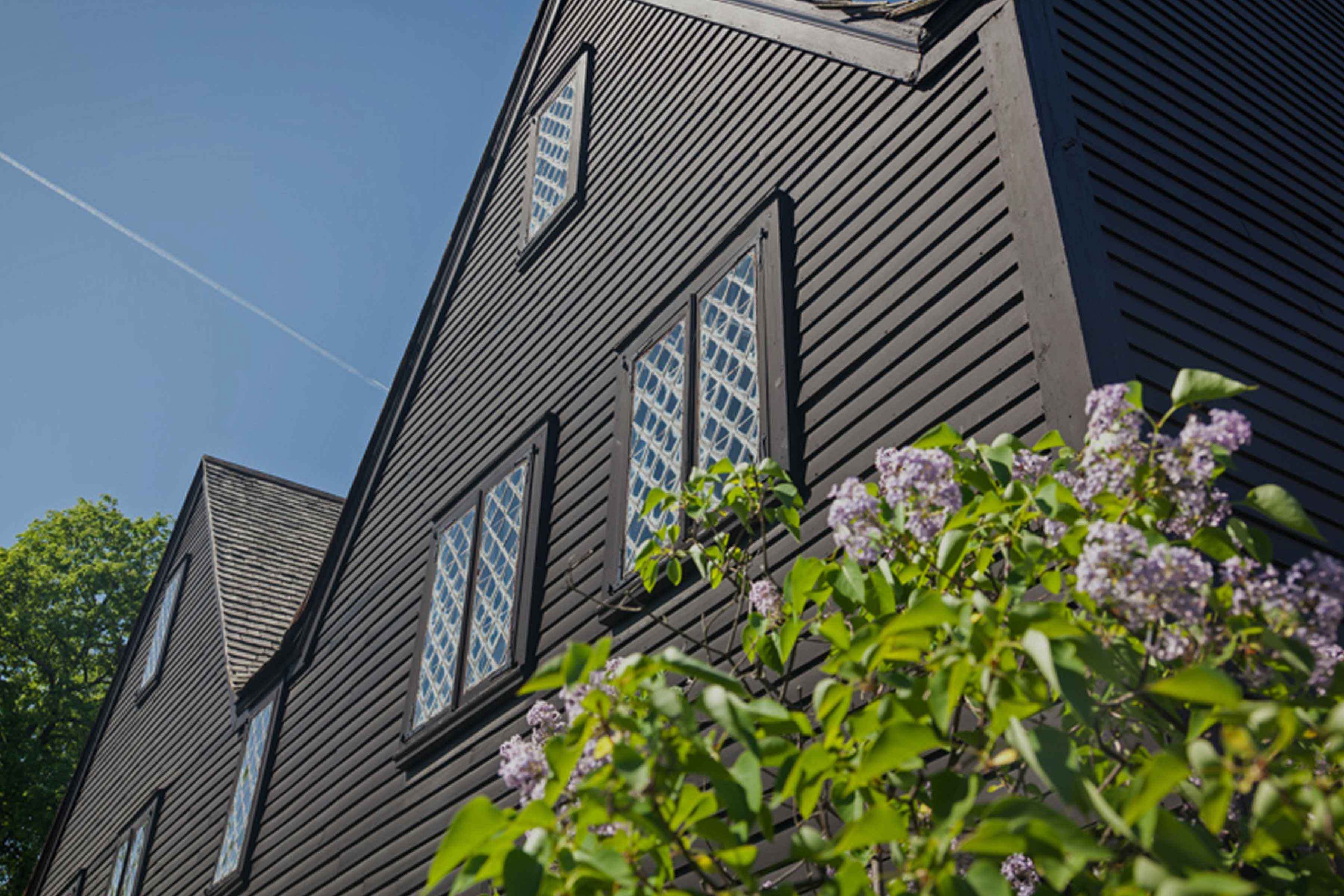 An upward view of the John Ward House