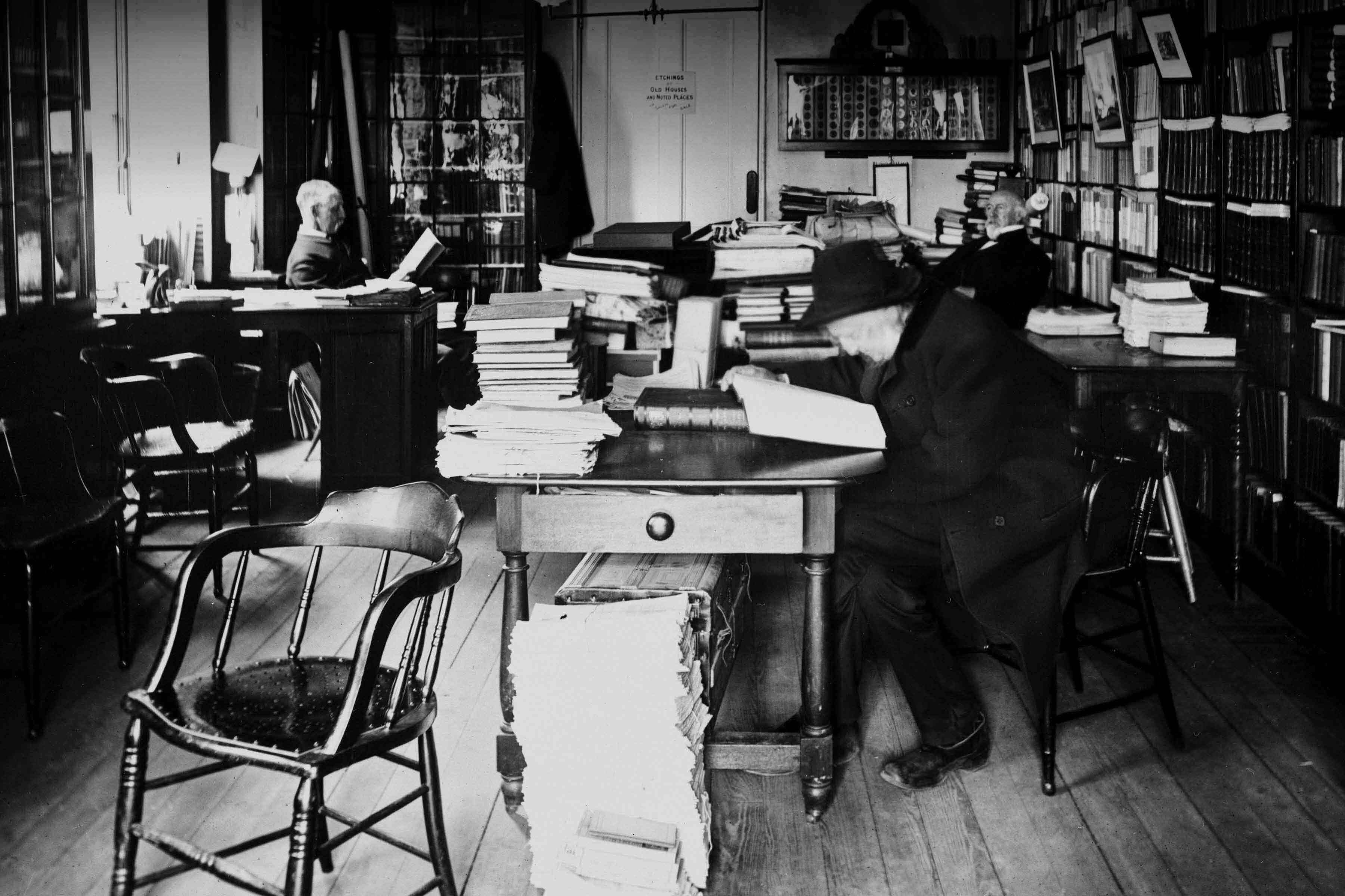 Library collection draws global visitors