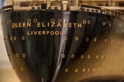 Details of the QE. Photos by Bob Packert.