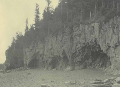 Caves and divots at Newport Cove