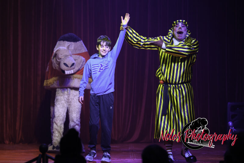 Cirque-Duluxe-at-Lee-County-Fairgrounds-7560