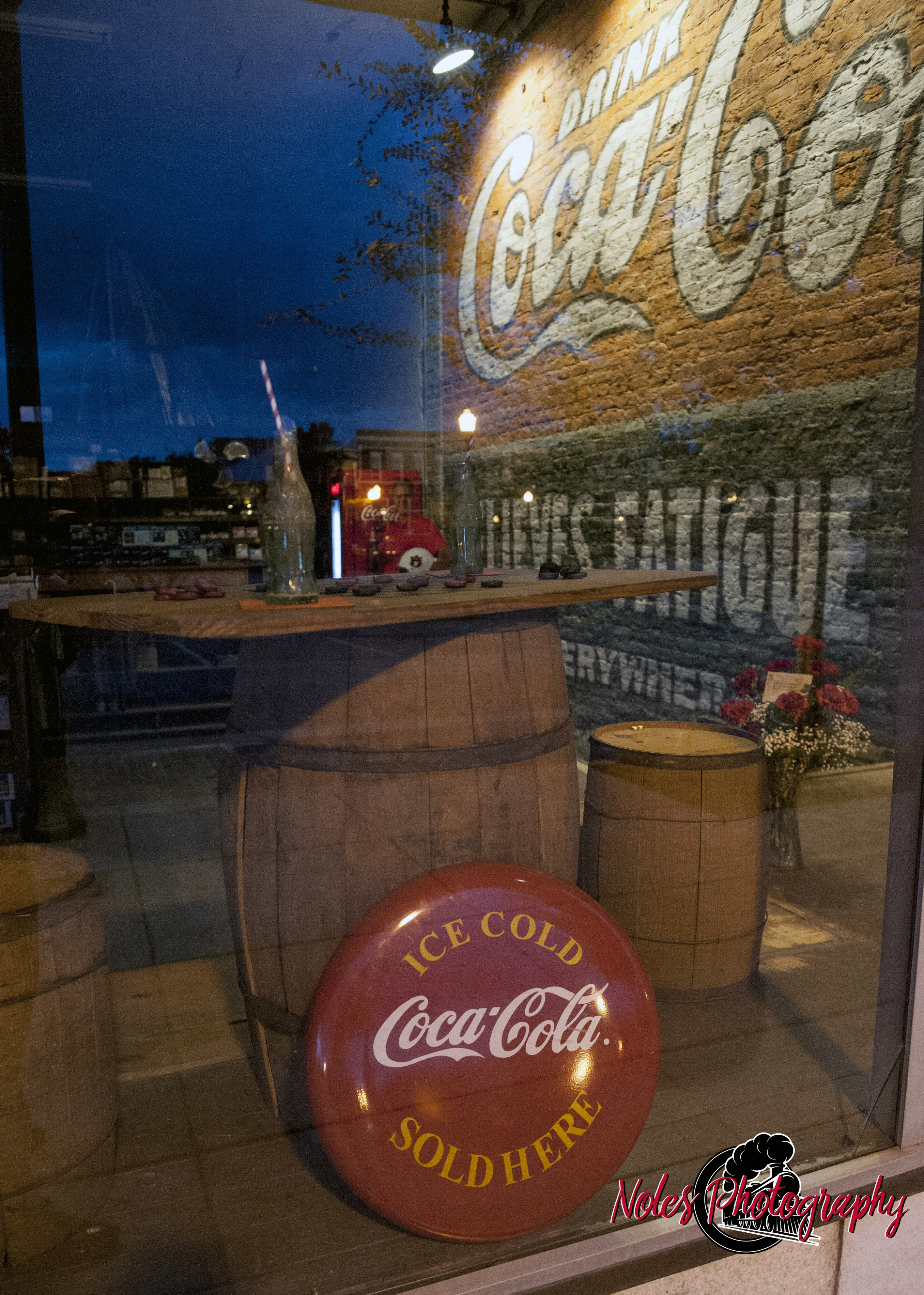 WInston-Smith-T-Hardware-Store-Front-Coca-Cola-Window-2014-10-13-A