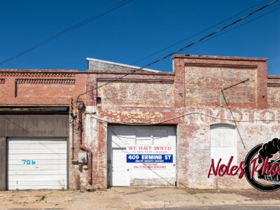 Store-Front-Doris-7049