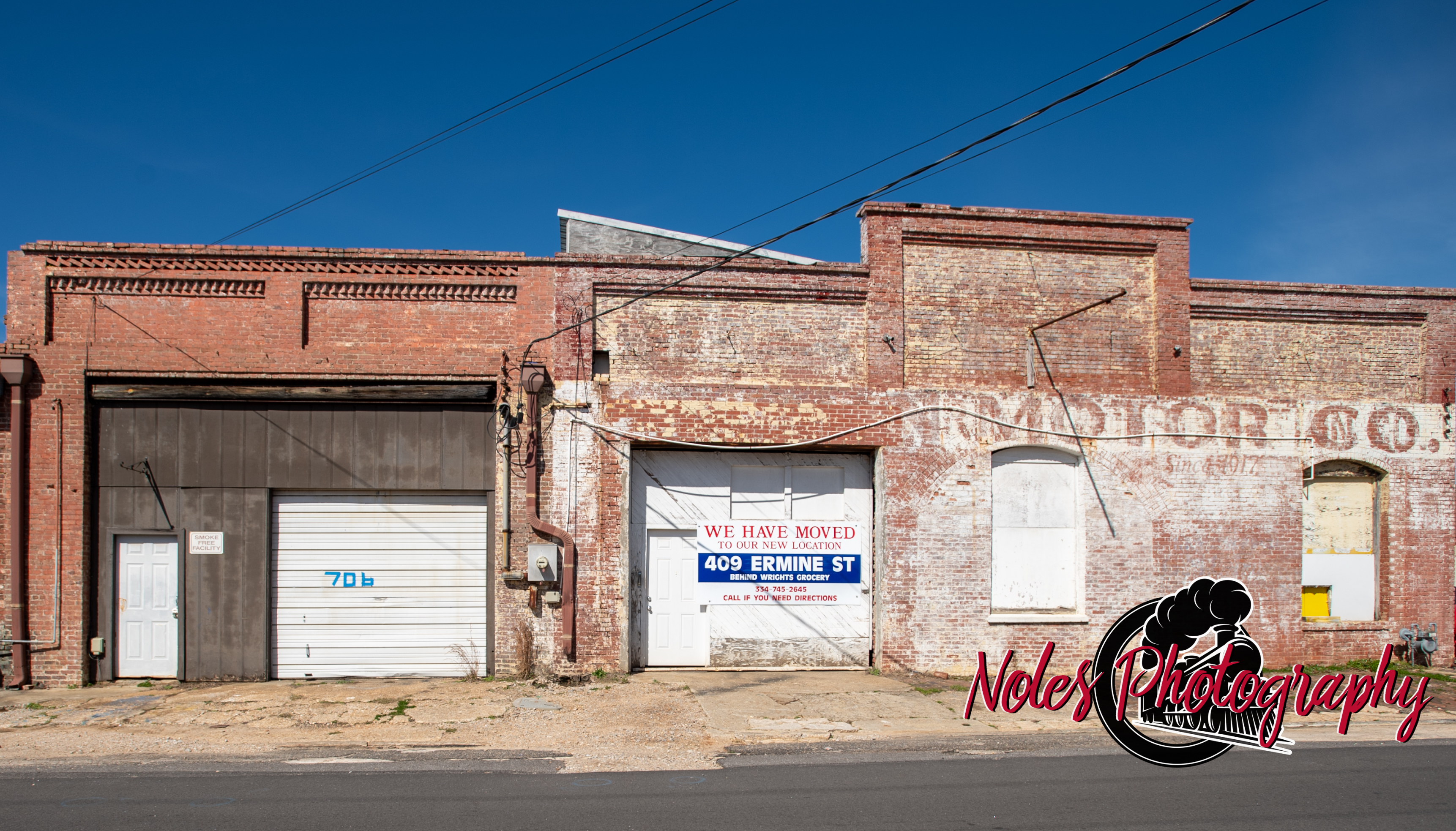 Store-Front-Doris-7052