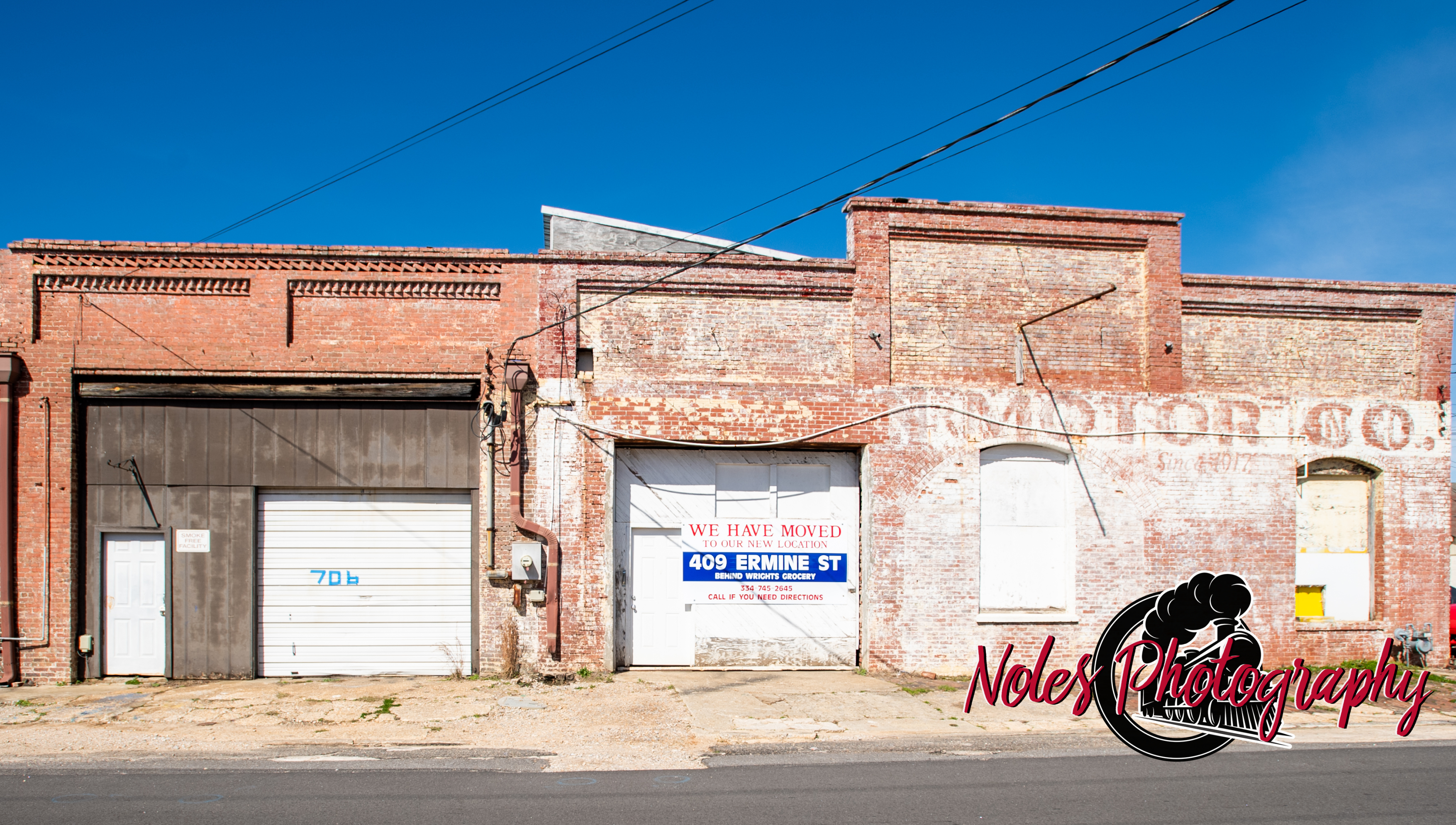 Store-Front-Doris-7055