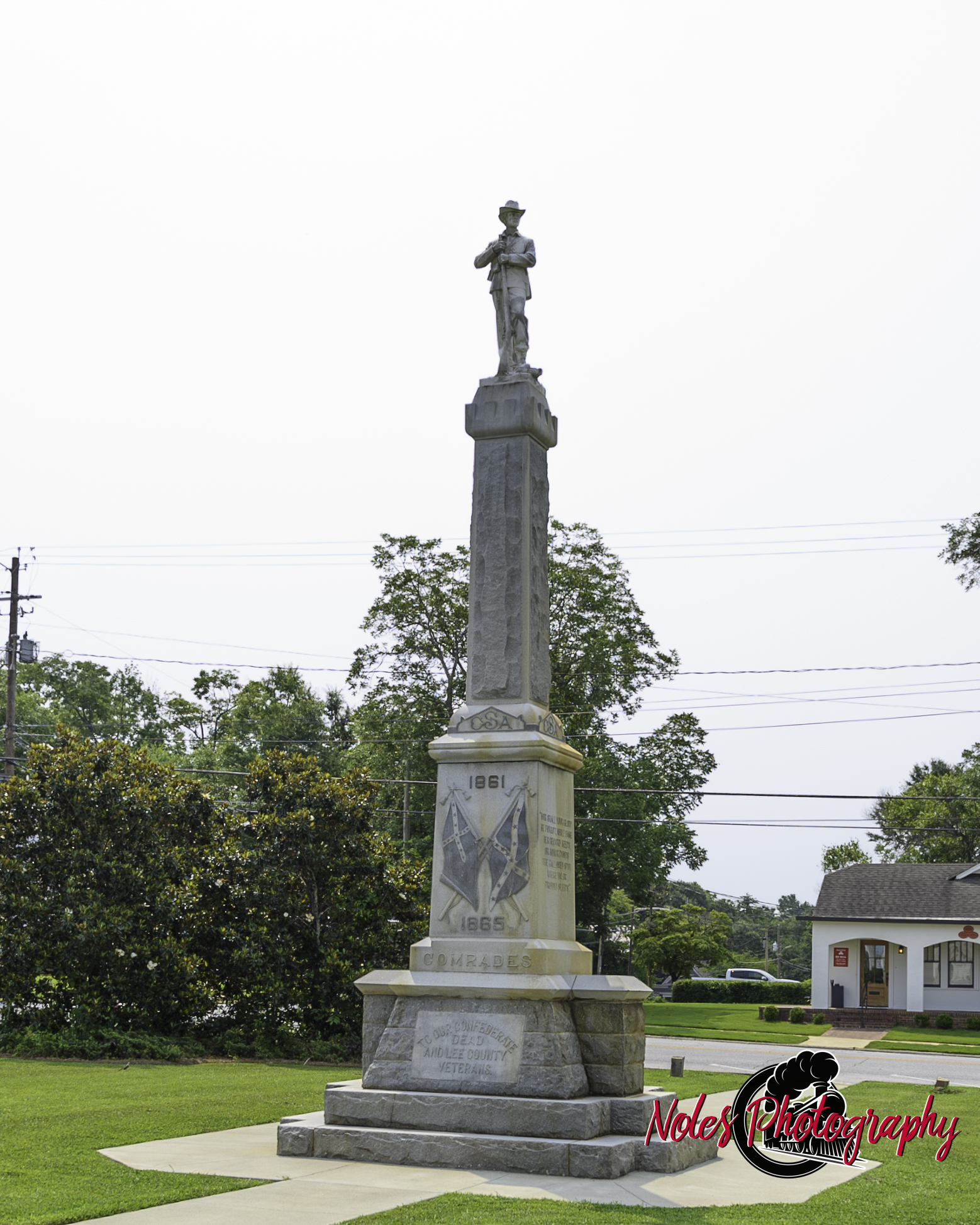 11-The-Confederate-Monument-5308