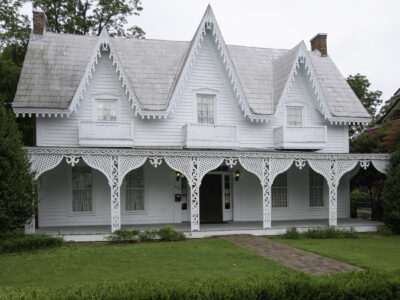 12-The-Gingerbread-House-6944