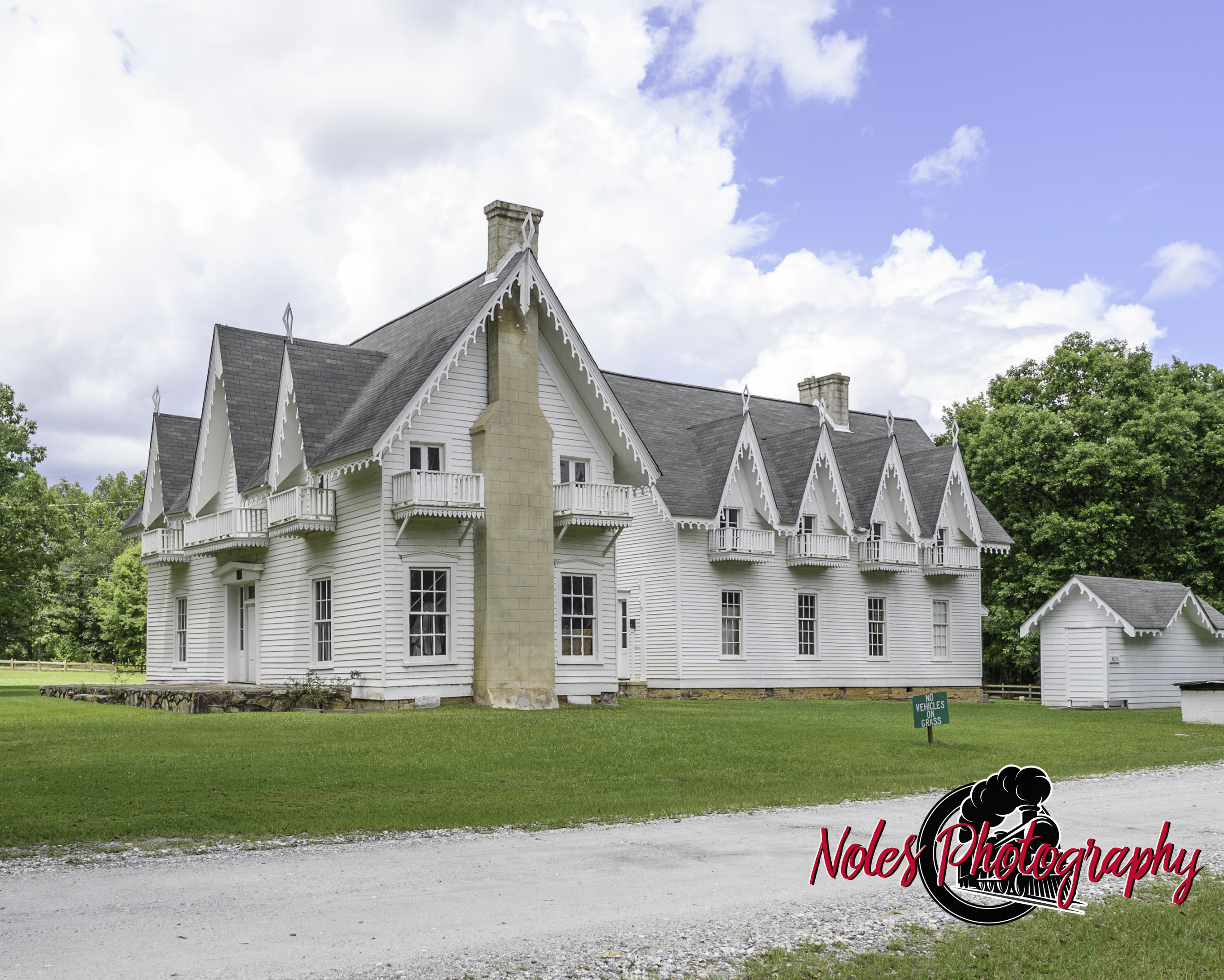 13-Penn-Younge-House-7427