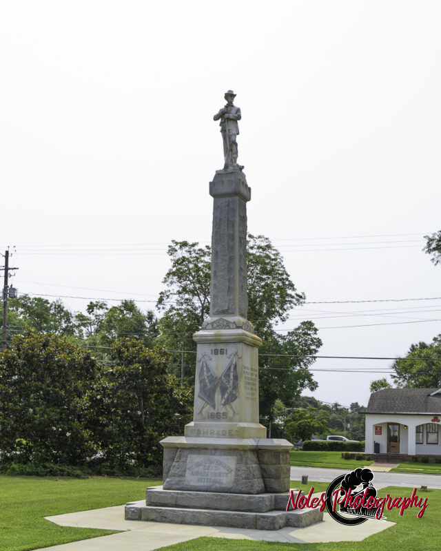 11-The-Confederate-Monument-5308