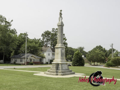 11-The-Confederate-Monument-5312