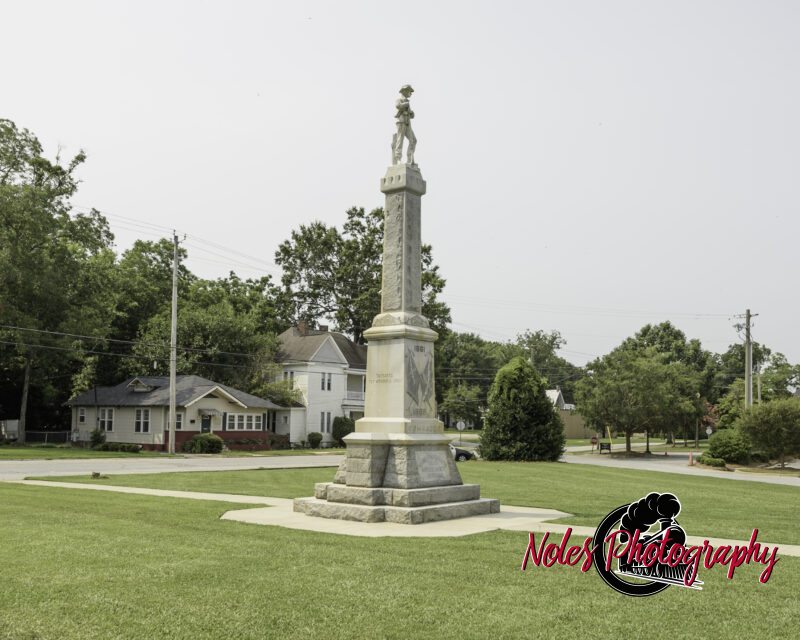 11-The-Confederate-Monument-5312