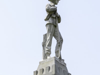 11-The-Confederate-Monument-5313-2