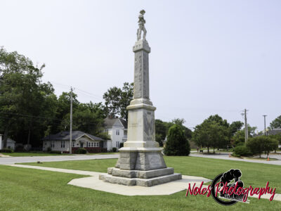 11-The-Confederate-Monument-5315