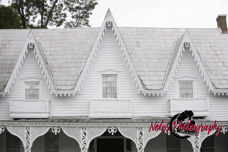 12-The-Gingerbread-House-6950