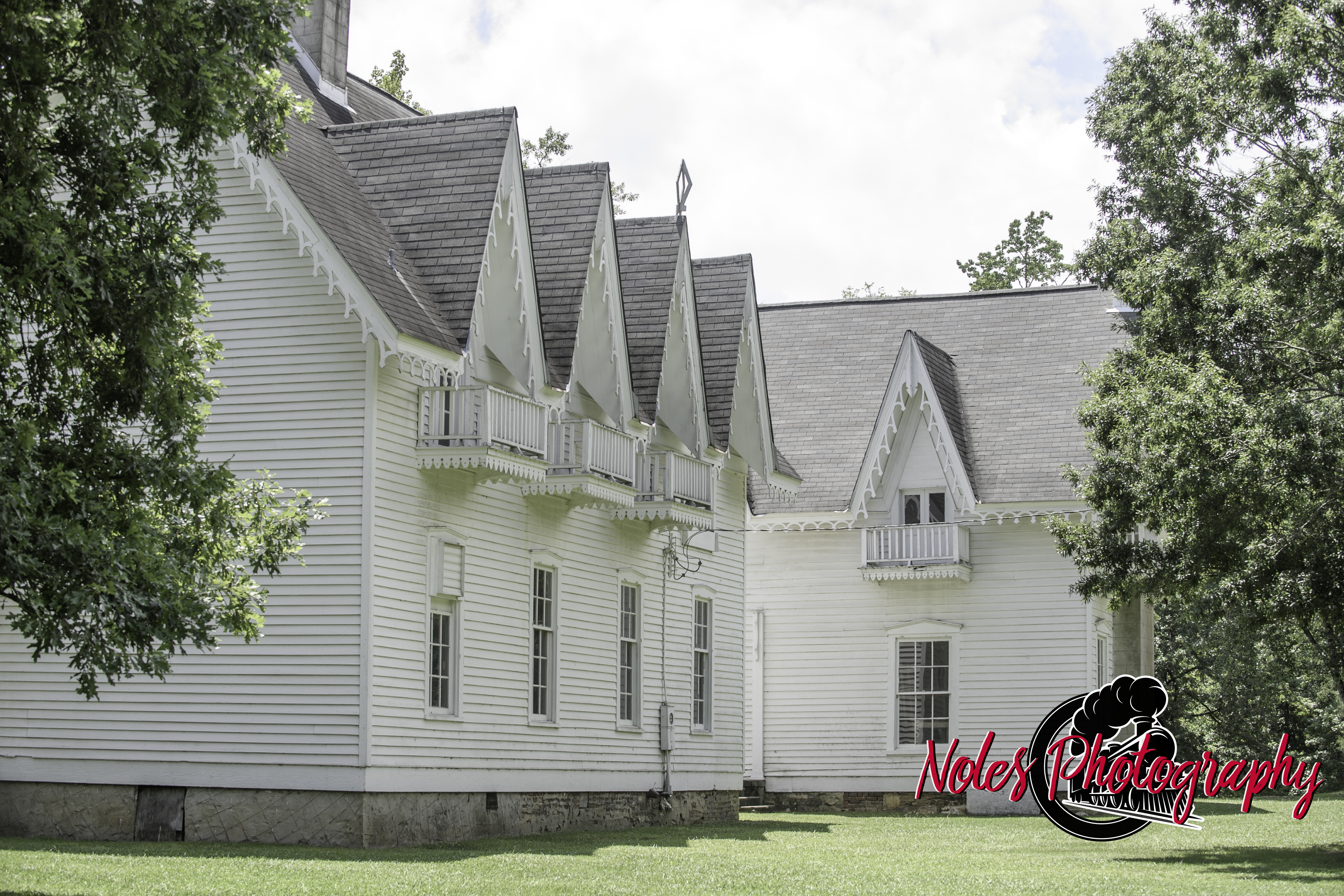 13-Penn-Younge-House-7420