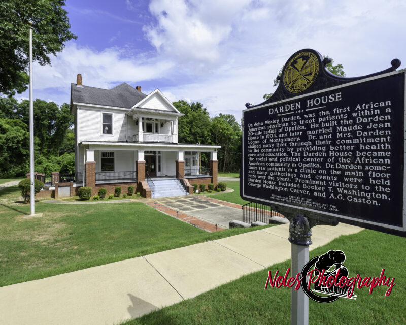 18-Dr-J-W-Darden-House-6985