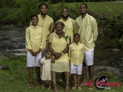 2022-The-Heard-Family-2347