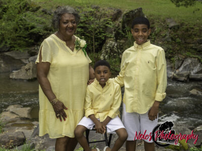 2022-The-Heard-Family-2398