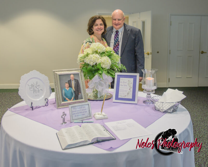 Mark-Liz-Kelly-8479