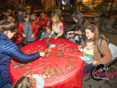 2023-CHristmas-in-A-Railroad-Town-RN-2637