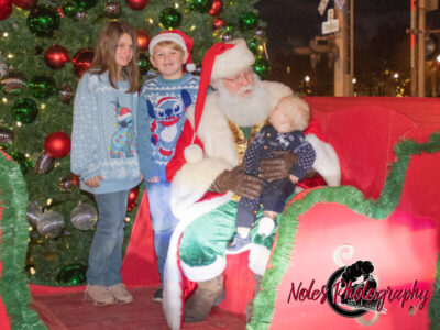 2023-CHristmas-in-A-Railroad-Town-RN-2658