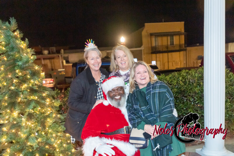 2023-CHristmas-in-A-Railroad-Town-RN-2683