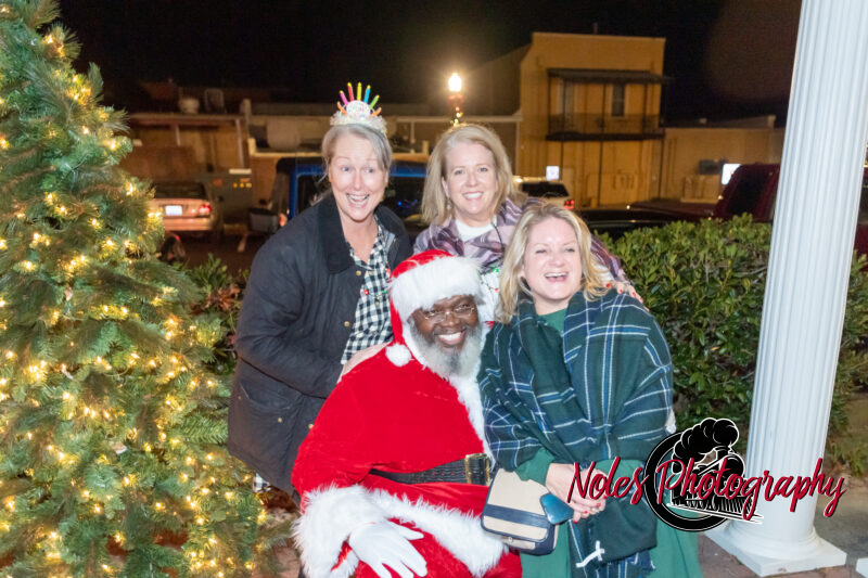 2023-CHristmas-in-A-Railroad-Town-RN-2684