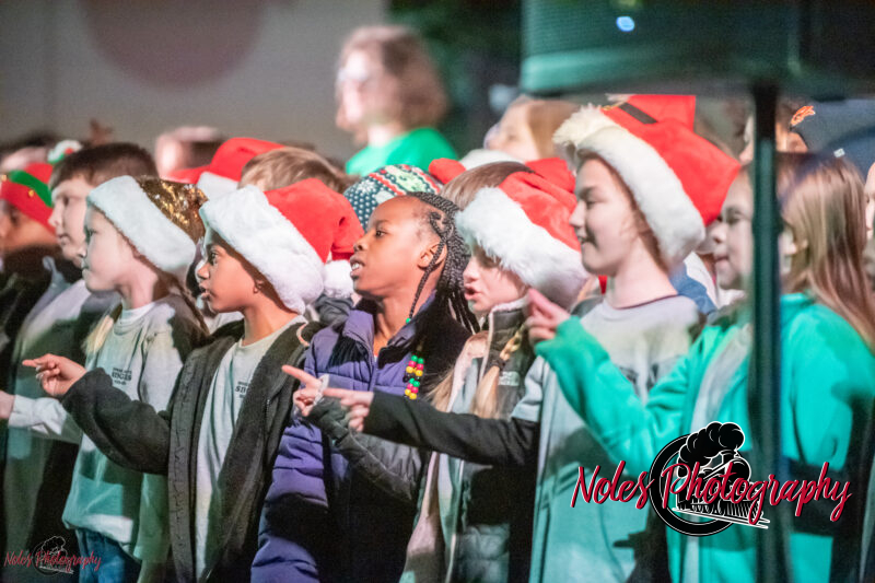 2023-Reindeer-Express_RN_01B