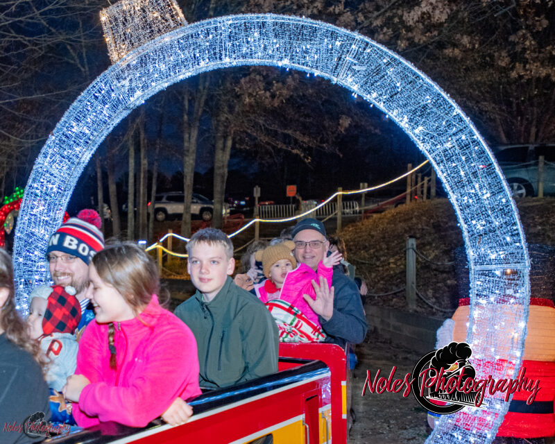 2023-Reindeer-Express_RN_17