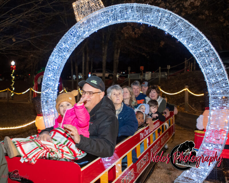 2023-Reindeer-Express_RN_18