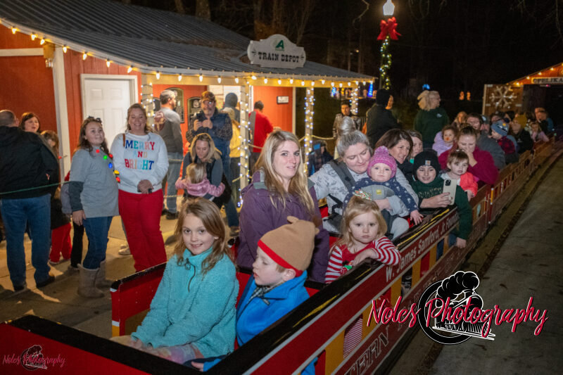 2023-Reindeer-Express_RN_36B
