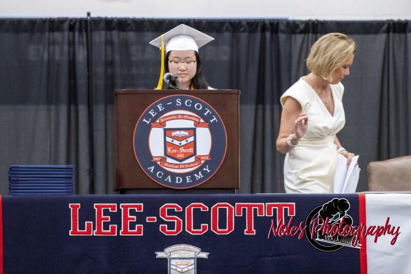 2024-Lee-ScottCommencement-RN-14692