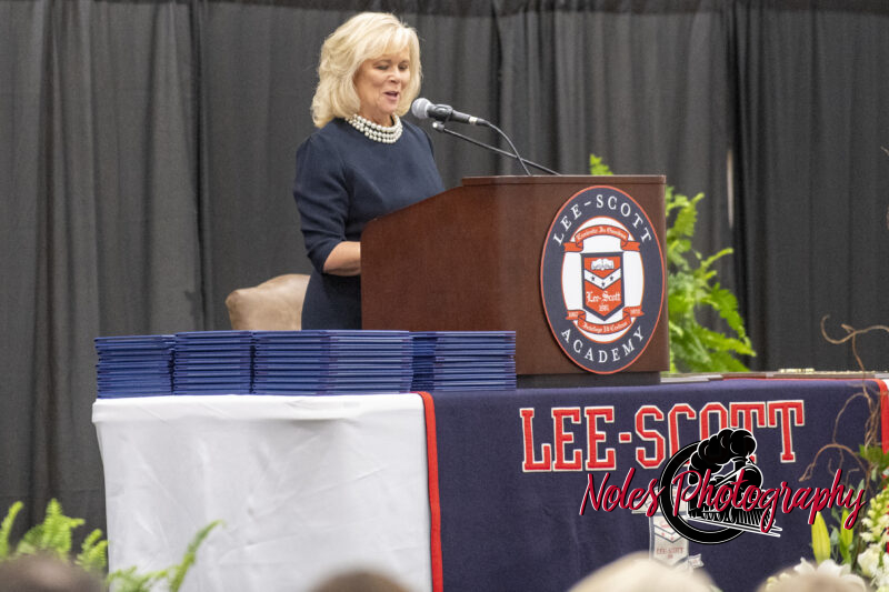 2024-Lee-ScottCommencement-RN-14716