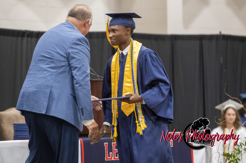 2024-Lee-ScottCommencement-RN-14814