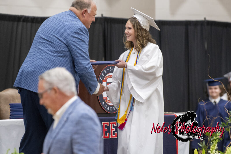 2024-Lee-ScottCommencement-RN-14815