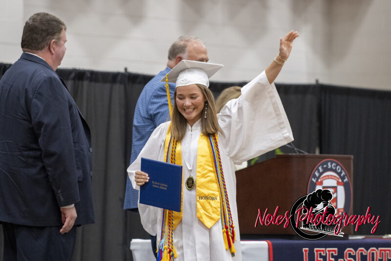 2024-Lee-ScottCommencement-RN-14833