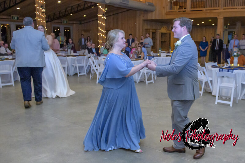 Boone-Odom-Wedding-Reception_NP19568