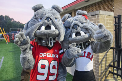 Meet-The-Bulldogs-18281