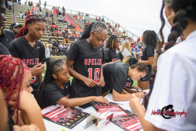 Meet-The-Bulldogs-18148