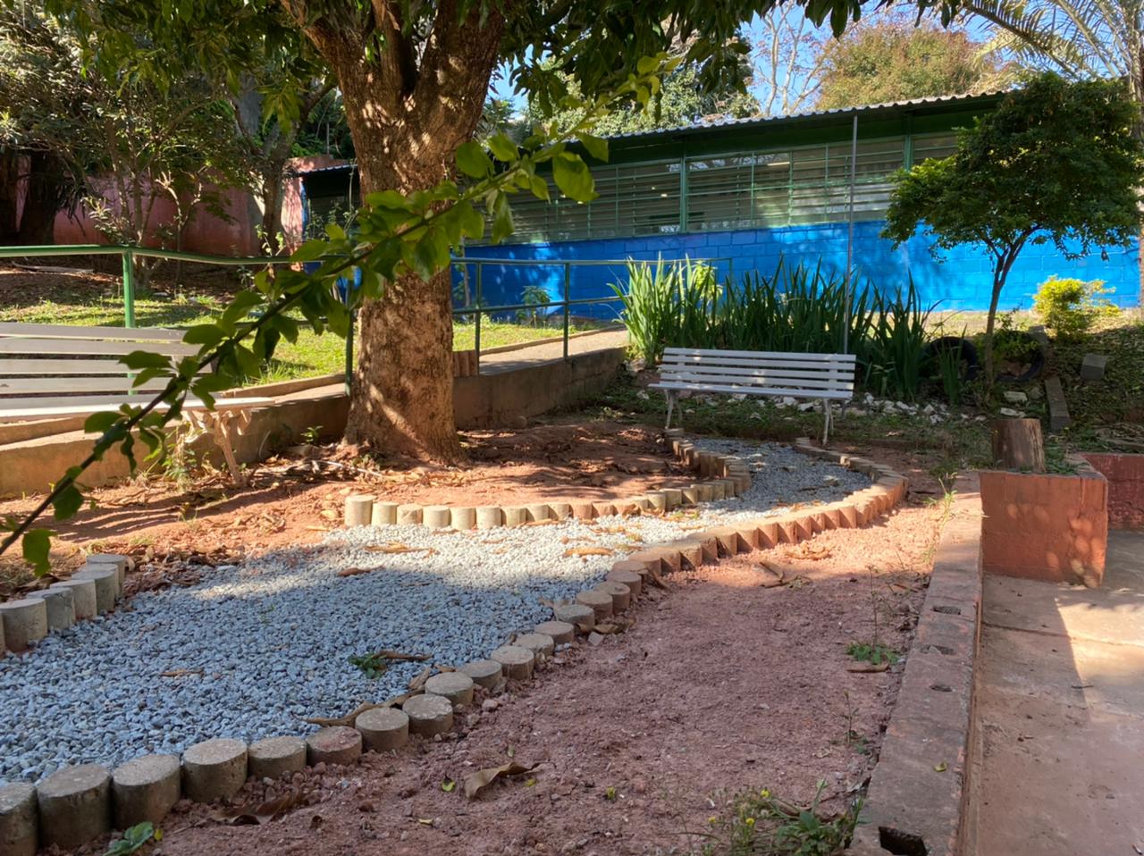 Praça de Leitura e Lazer