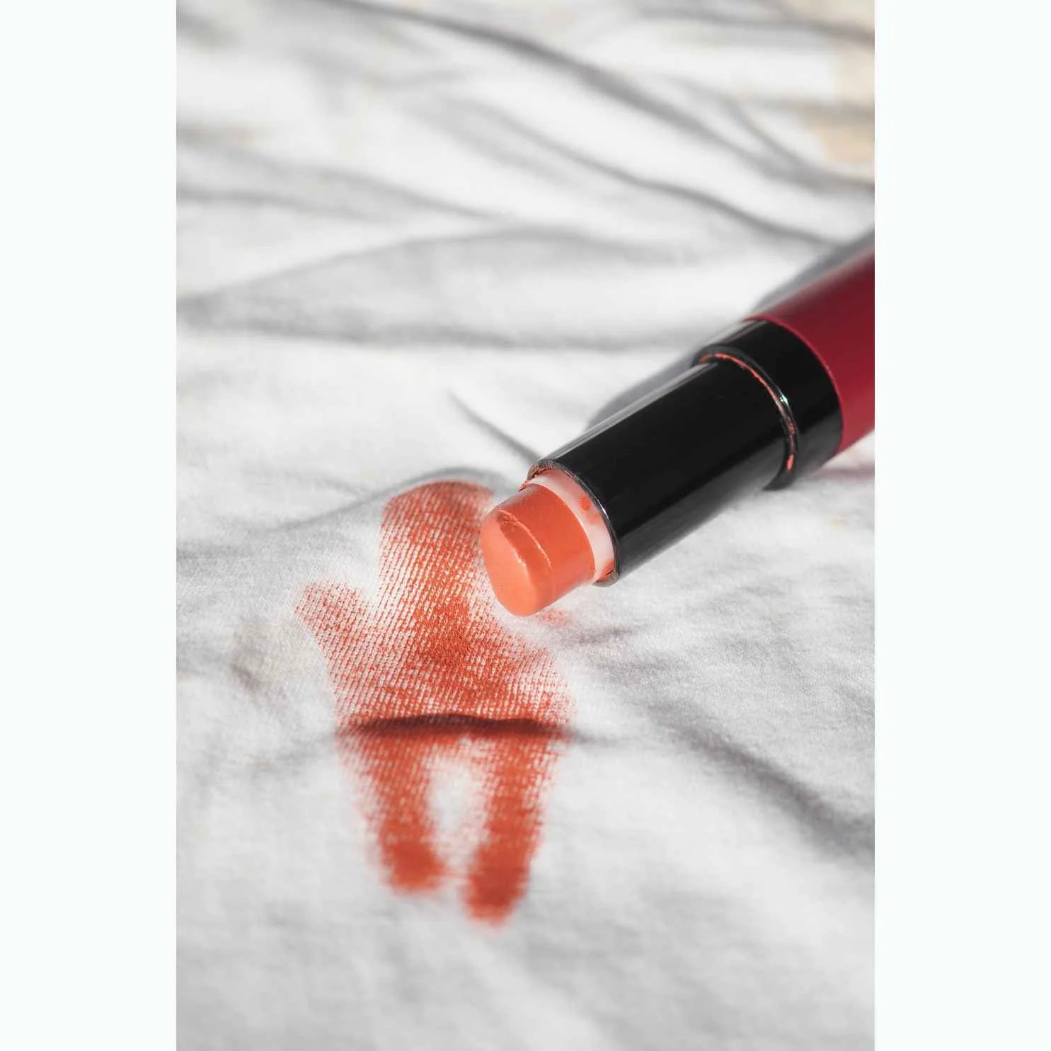 Taking Out Grease Stains from Clothes