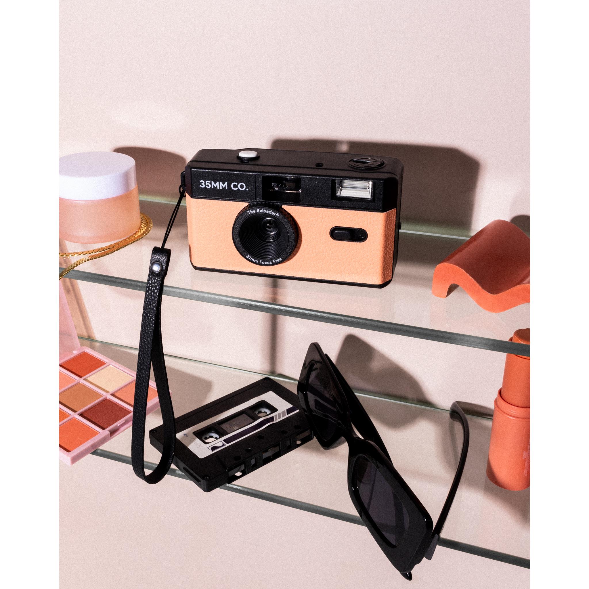 Jb Hi Fi Kodak Reusable Film Camera Hello Kitty Polaroid 600 Film