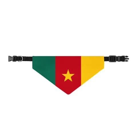 Cameroon Green Red Yellow Star Clip-on Pet Bandana — front view