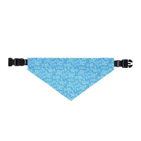 Spelman 1881 Sky Blue Elegance Clip-on Pet Bandana — front view