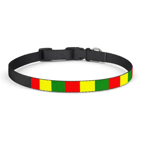 Guinea Red Yellow Green Clip-on Pet Collar — front view