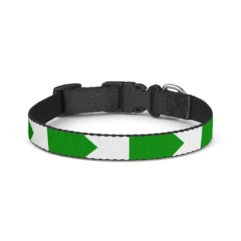 Sudan Red White Black Triangle Clip-on Pet Collar — front view